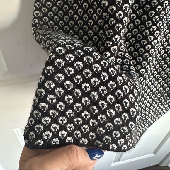 Zara Knitted Dress Turtle Roll Neck Pattern Black White Print Knit size small - Picture 4 of 7